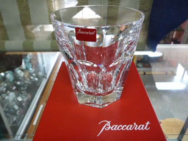 http://www.elashy-mise.jp/baccarat%20002.JPG