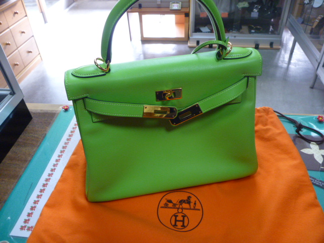 http://www.elashy-mise.jp/hermes230110%20001.JPG