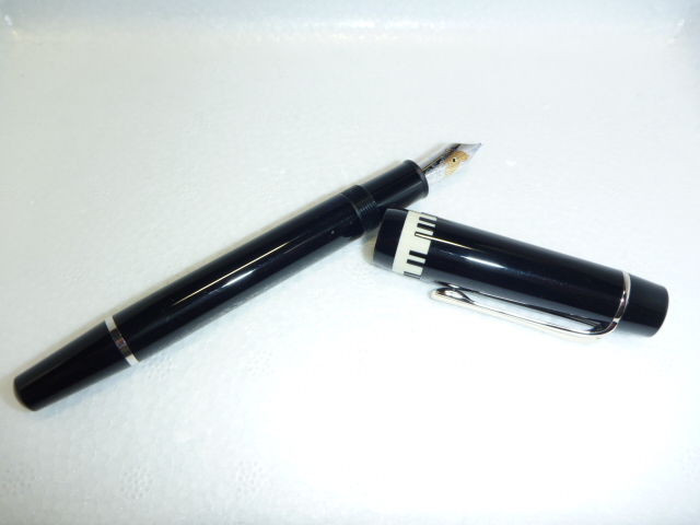 http://www.elashy-mise.jp/montblanc30%20004.JPG